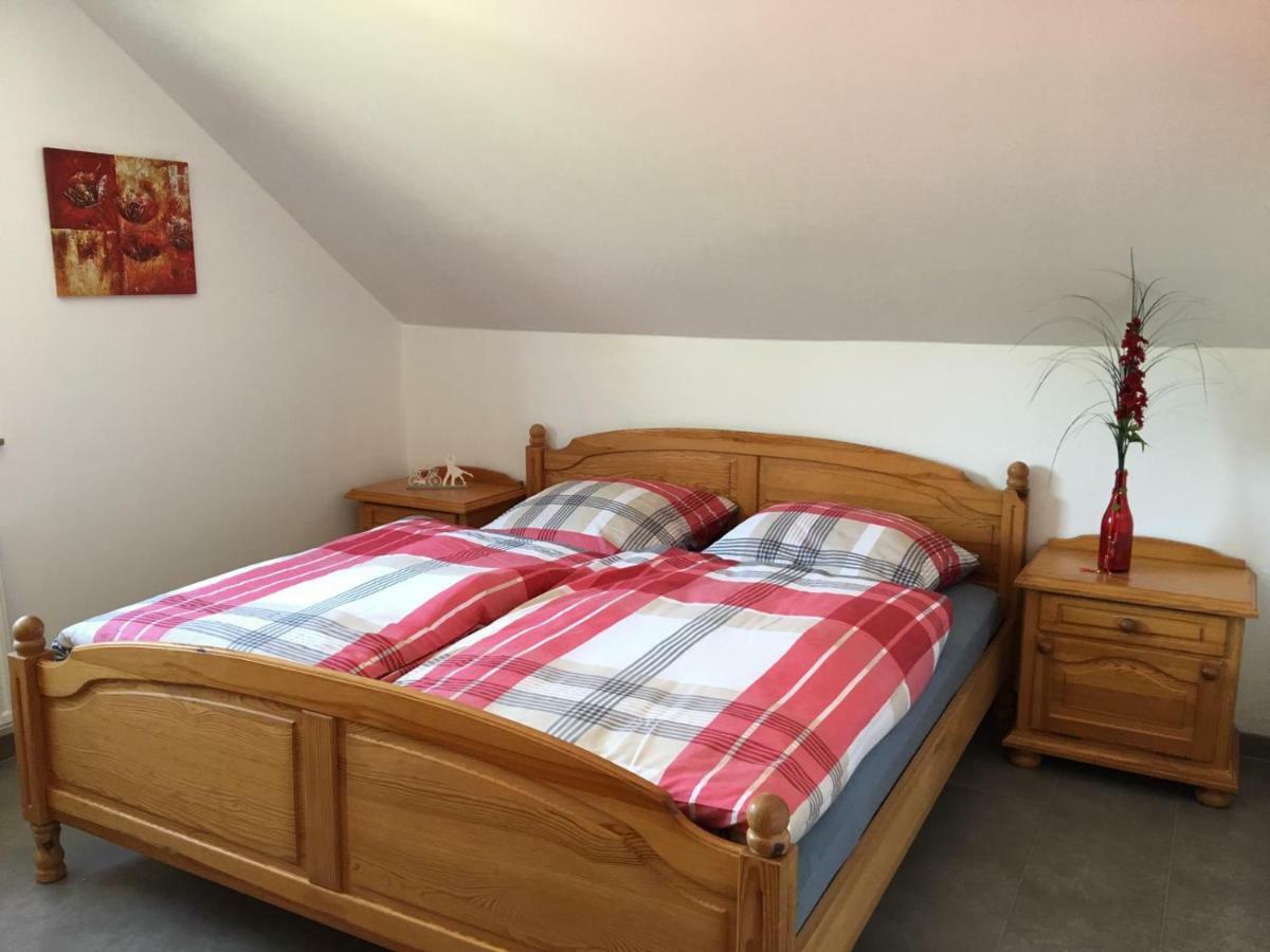 Ferienwohnung Ravelblick Roetgen Extérieur photo